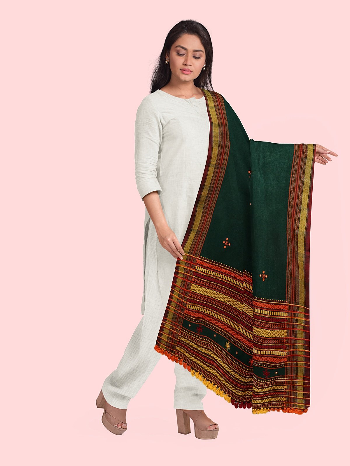 Warm Cashmilon Shawl with Embroidery (7)